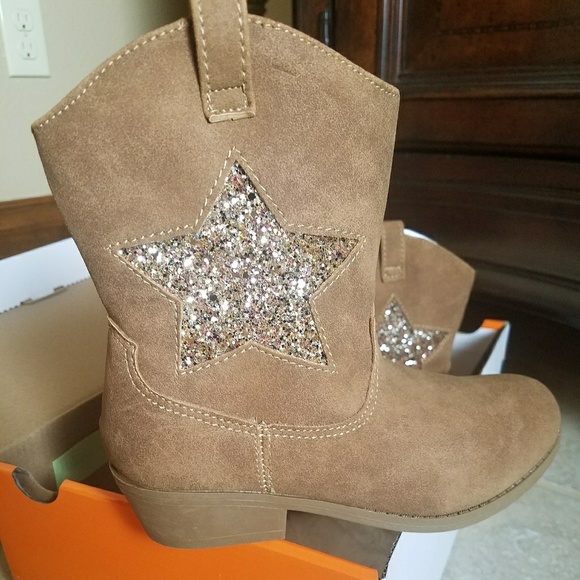 Other - Girls Boots With Sequin Star